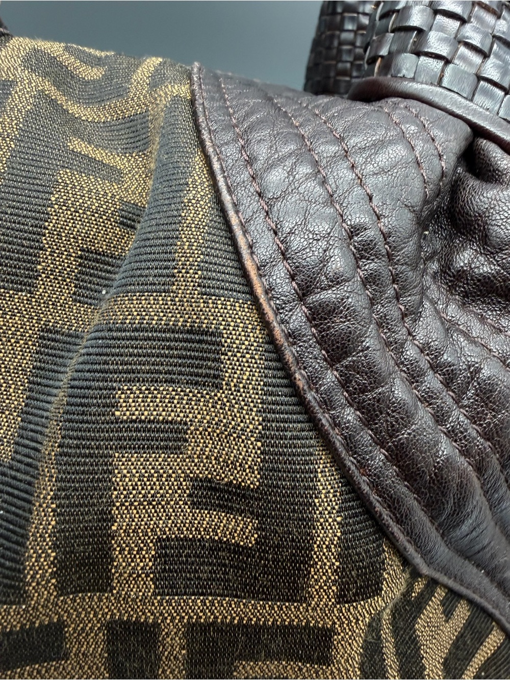 ❌SOLD❌Fendi Mini Spy Bag - Brown Zucca Canvas & Leather Top-Handle Bag - Picture 2 of 7